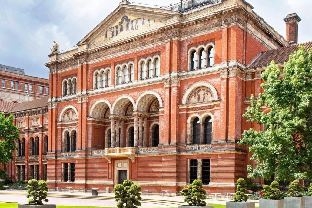 Top London Neighbourhoods for Airbnb - Host Guide - Victoria and Albert Museum