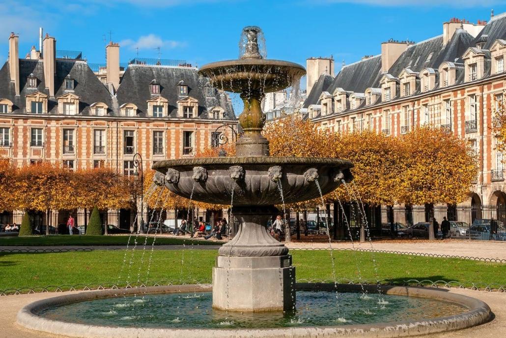 Best Areas to Host an Airbnb in Paris - Marais