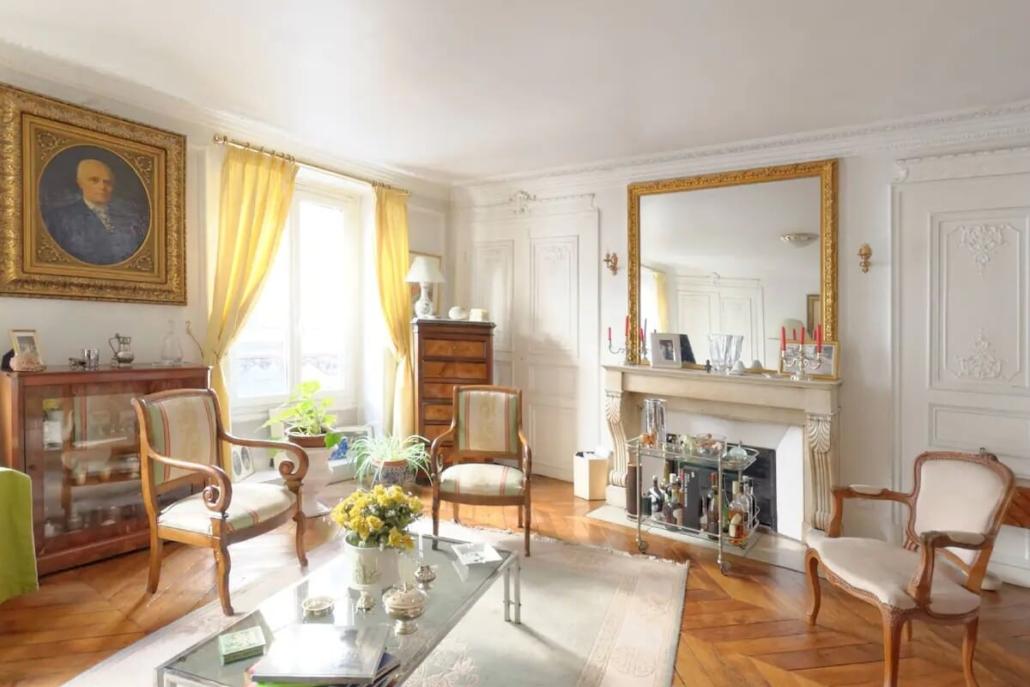 Uncovering the Rewarding Prospects of Airbnb in Paris - Diverse Range of Accommodation