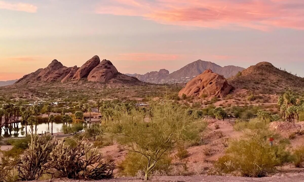 How to begin an Airbnb business in Phoenix?