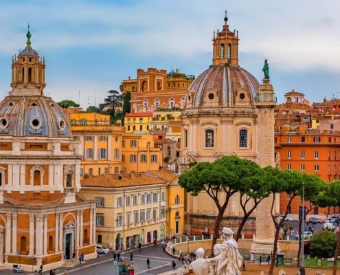 Rome vs Airbnb. A Comprehensive Analysis of the City's Rental Regulations.
